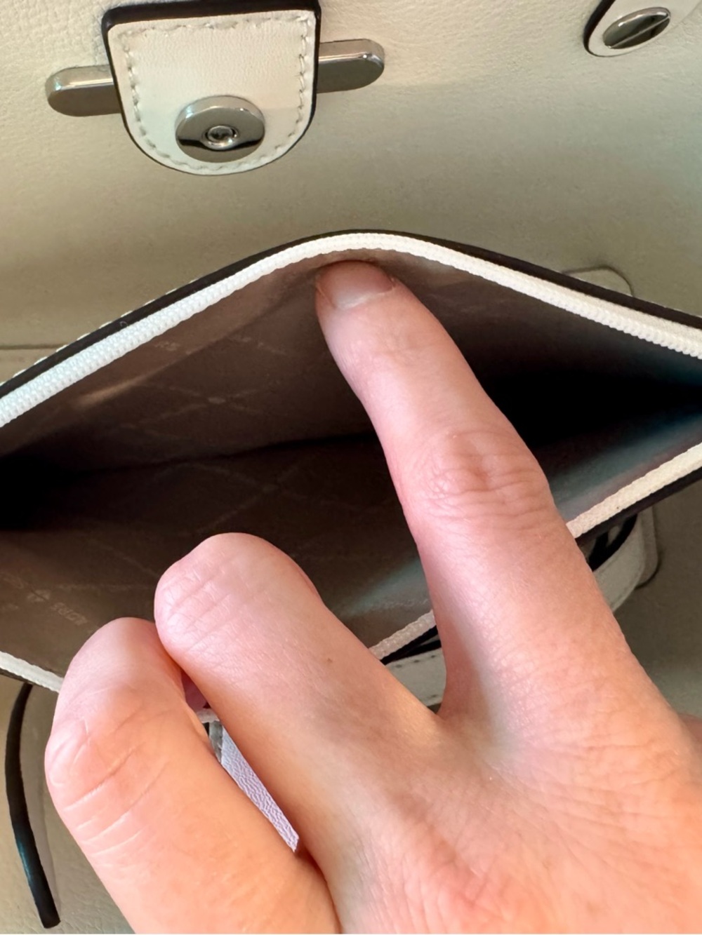 Michael Kors White Signature Logo Tote with Silver Charm - Picture 8 of 10